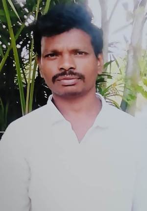 తప్పిపోయిన వ్యక్తి ఆచూకీ కోసం పోలీసుల వెతుకులాట